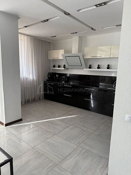 2-к квартира, 92 кв.м.