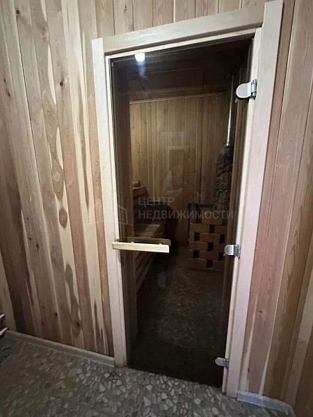 Дом с участком, 104 кв.м.