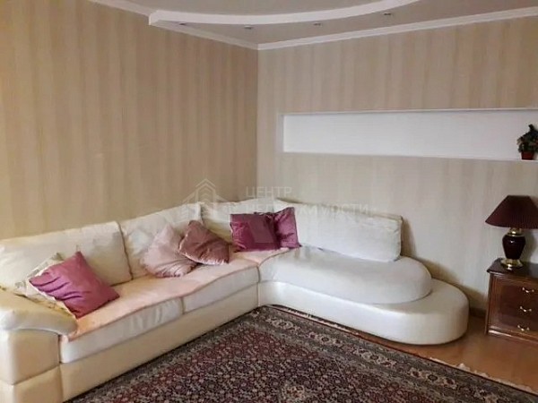 2-к квартира, 74 кв.м.