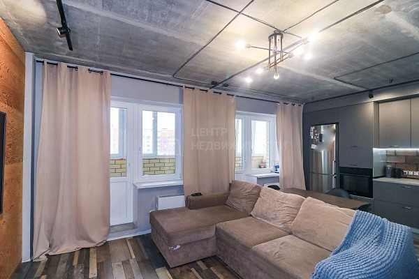 2-к квартира, 77 кв.м.