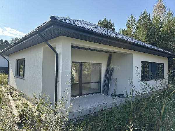 Дом с участком, 102 кв.м.