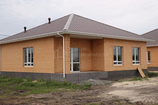 Дом с участком, 110 кв.м.