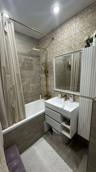 2-к квартира, 49 кв.м.