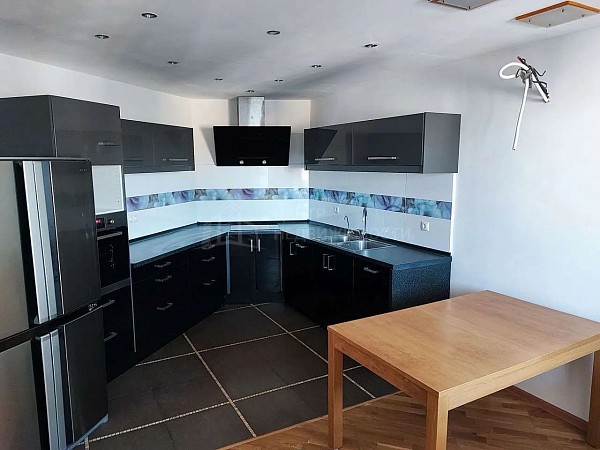 2-к квартира, 96 кв.м.