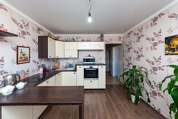 3-к квартира, 90 кв.м.
