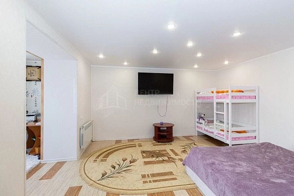 2-к квартира, 102 кв.м.