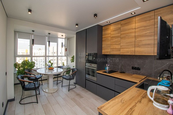 3-к квартира, 80 кв.м.
