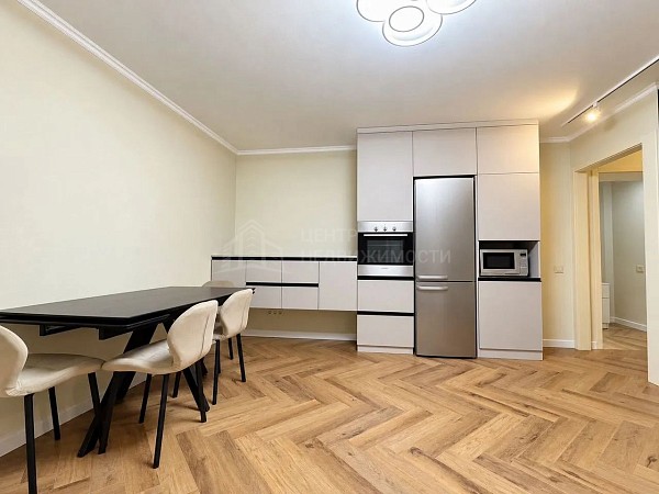 2-к квартира, 72 кв.м.