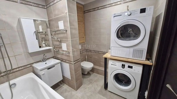 2-к квартира, 58 кв.м.