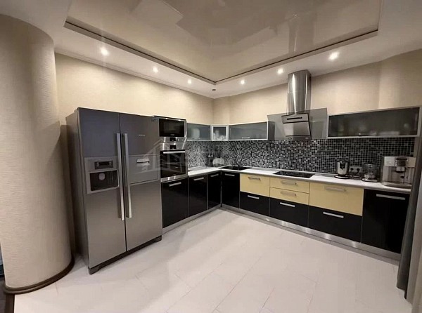2-к квартира, 87 кв.м.