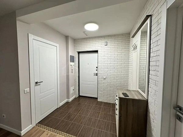 2-к квартира, 74 кв.м.