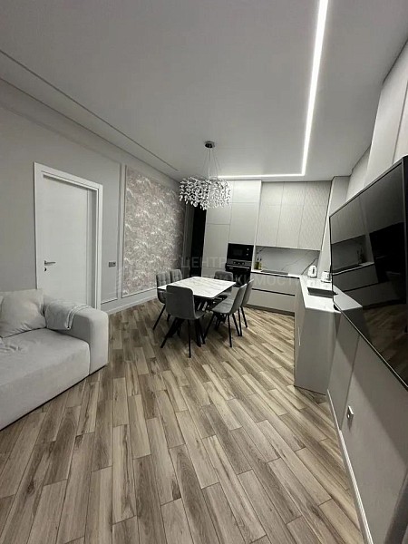 3-к квартира, 104 кв.м.