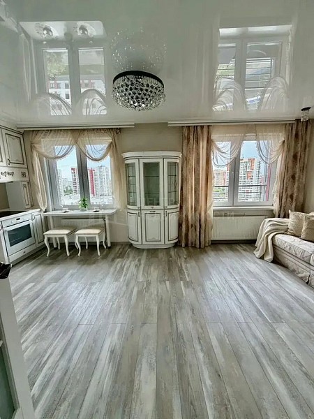 1-к квартира, 56 кв.м.