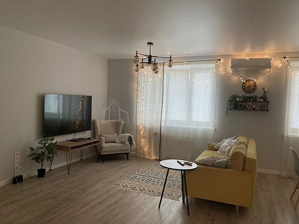 2-к квартира, 85 кв.м.