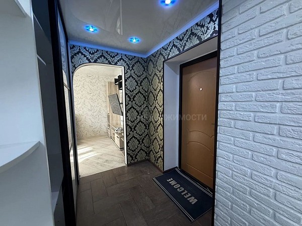 1-к квартира, 42 кв.м.