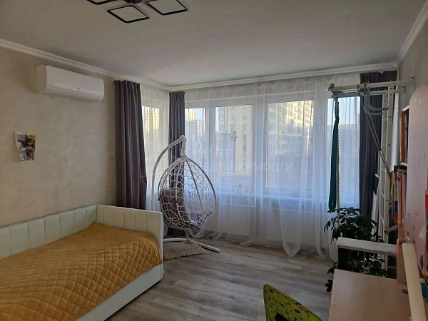 2-к квартира, 65 кв.м.