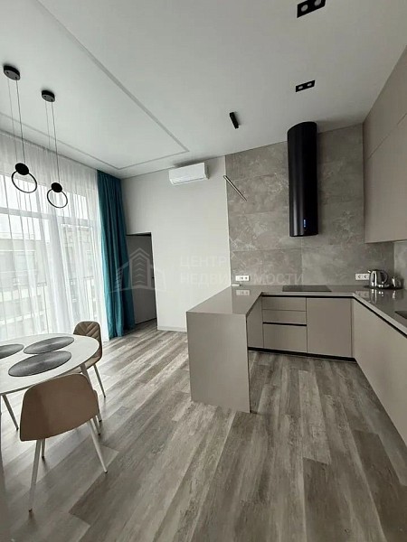 3-к квартира, 87 кв.м.