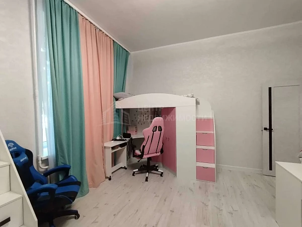 3-к квартира, 94 кв.м. 3-к квартира, 94 кв.м.