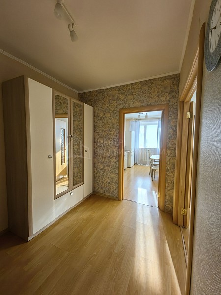 1-к квартира, 42 кв.м.