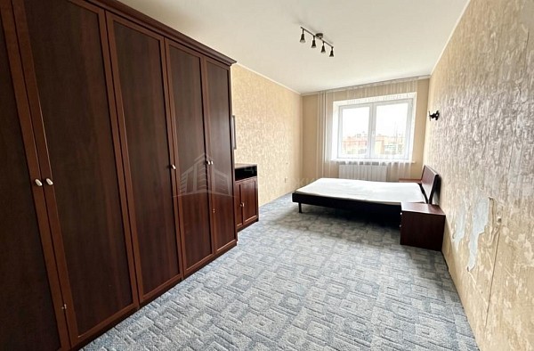 2-к квартира, 70 кв.м.