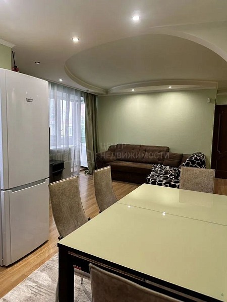 2-к квартира, 74 кв.м.