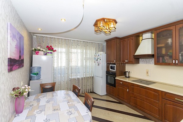 3-к квартира, 90 кв.м.