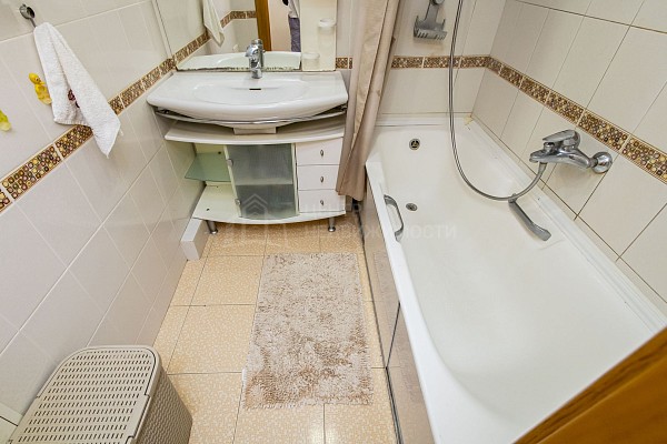 4-к квартира, 106 кв.м.