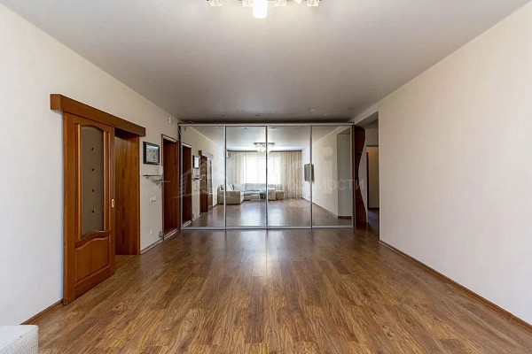 3-к квартира, 95 кв.м.