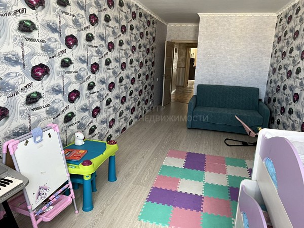 2-к квартира, 81 кв.м.