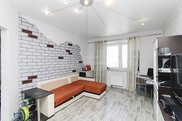1-к квартира, 42 кв.м.