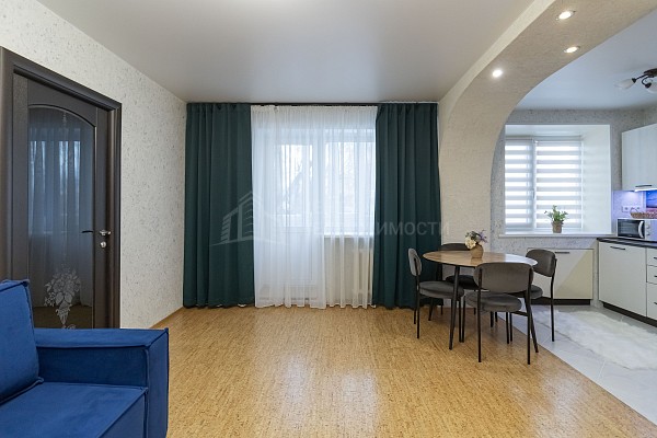 1-к квартира, 42 кв.м.