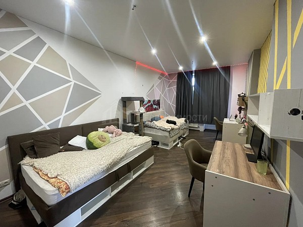 3-к квартира, 124 кв.м.
