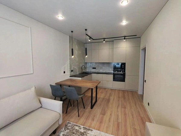 2-к квартира, 58 кв.м.