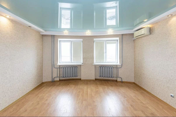 2-к квартира, 84 кв.м.