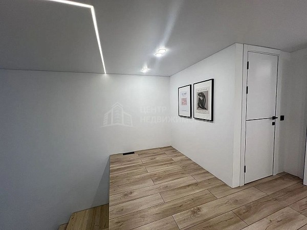 3-к квартира, 101 кв.м.