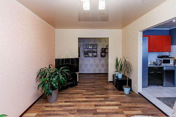 4-к квартира, 102 кв.м.