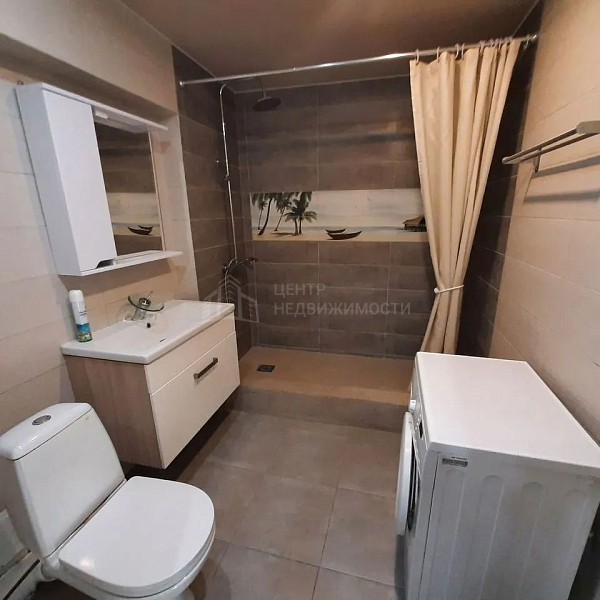 1-к квартира, 68 кв.м.