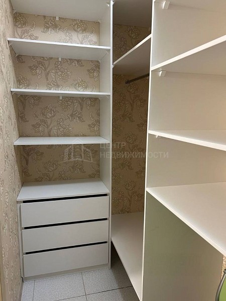 2-к квартира, 81 кв.м.