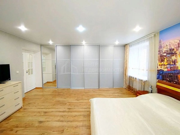 4-к квартира, 110 кв.м.