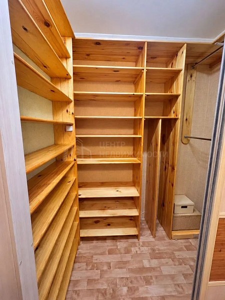 2-к квартира, 74 кв.м.