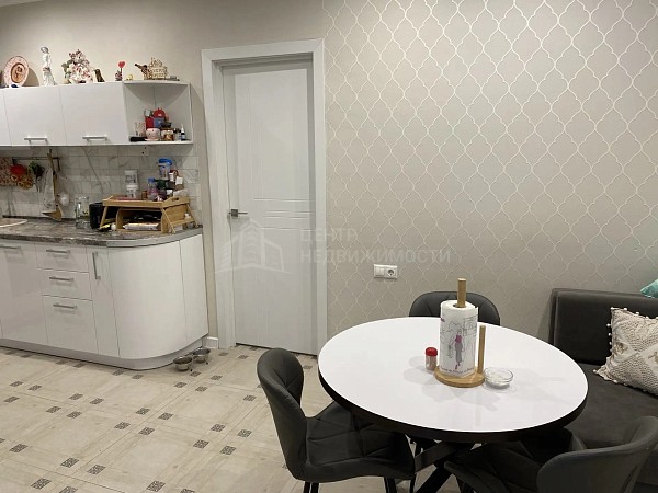 2-к квартира, 79 кв.м.