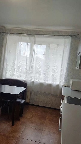 2-к квартира, 76 кв.м.