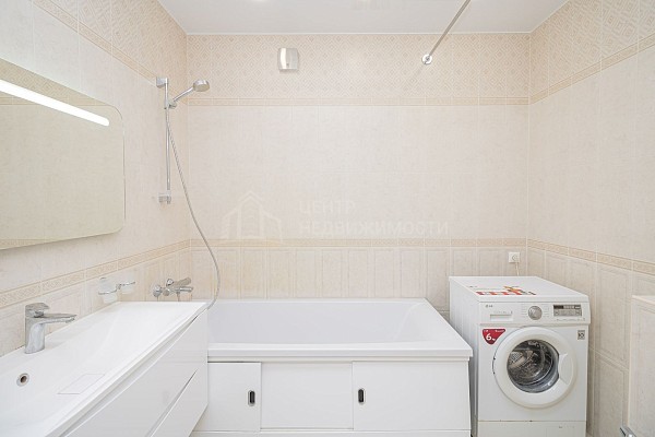 2-к квартира, 65 кв.м.
