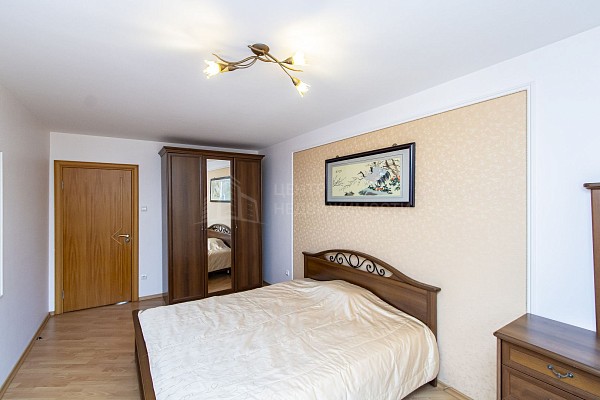 4-к квартира, 106 кв.м.