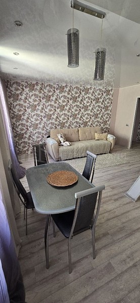 2-к квартира, 65 кв.м.