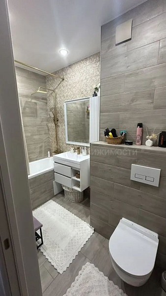 2-к квартира, 49 кв.м.