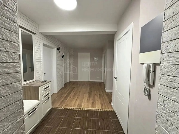 2-к квартира, 74 кв.м.