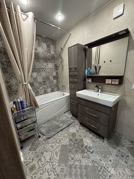 2-к квартира, 84 кв.м.