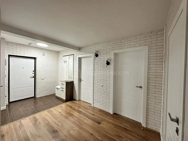 2-к квартира, 74 кв.м.