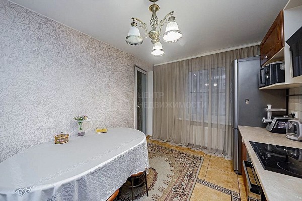 3-к квартира, 74 кв.м. 3-к квартира, 74 кв.м.
